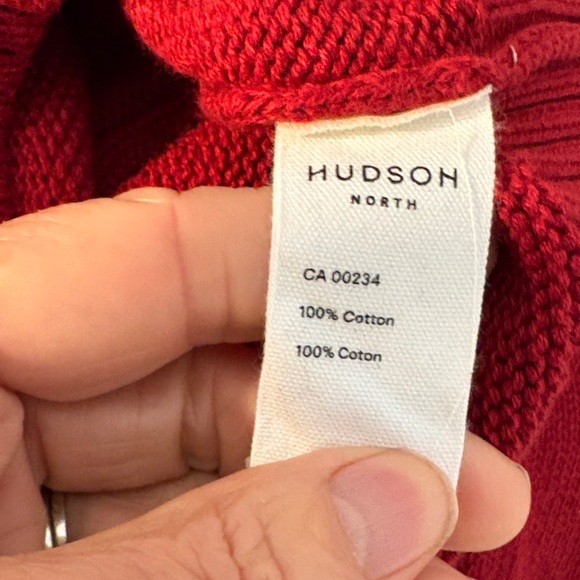 Hudson North Cotton V-Neck Sweater in Red with White Trim NWT Size XXL - Picture 6 of 9